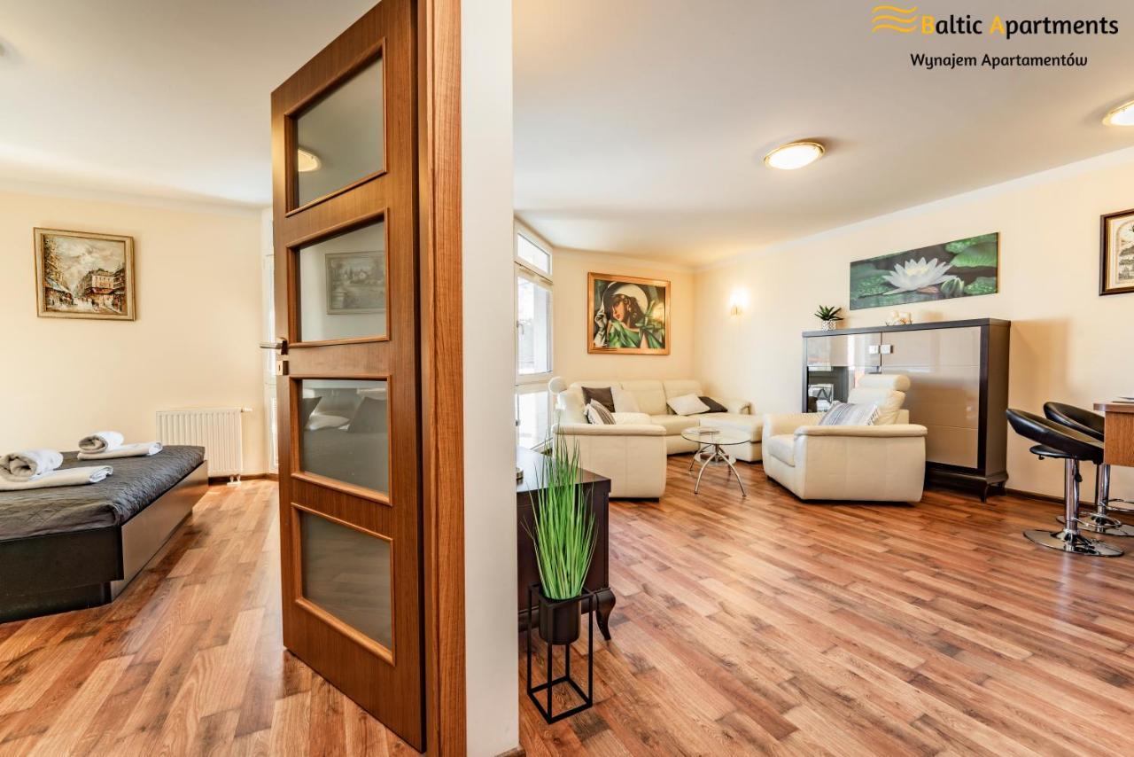 Baltic Apartments - Villa Mistral シフィノウイシチェ エクステリア 写真